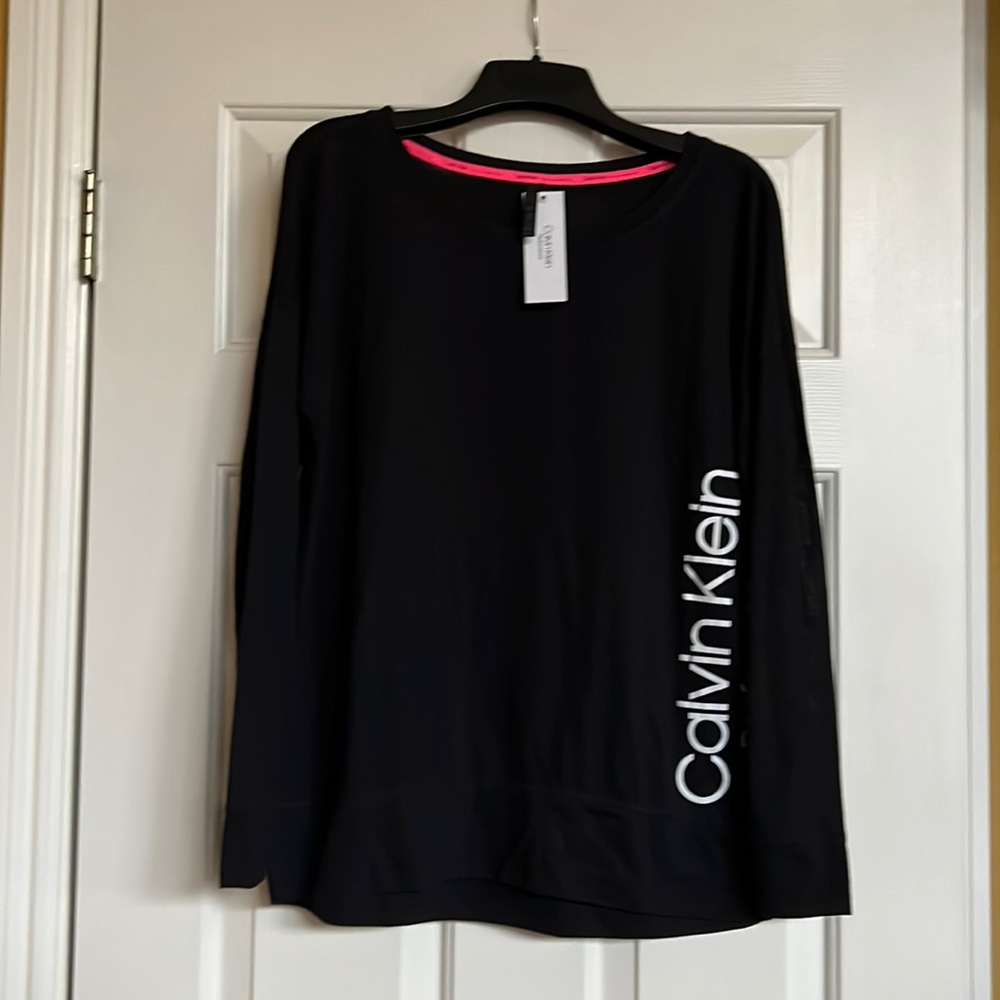 CK ( Calvin Klein Performance )small may fit med NWT